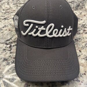 Titleist Gray Fitted‎ Golf Cap M/L